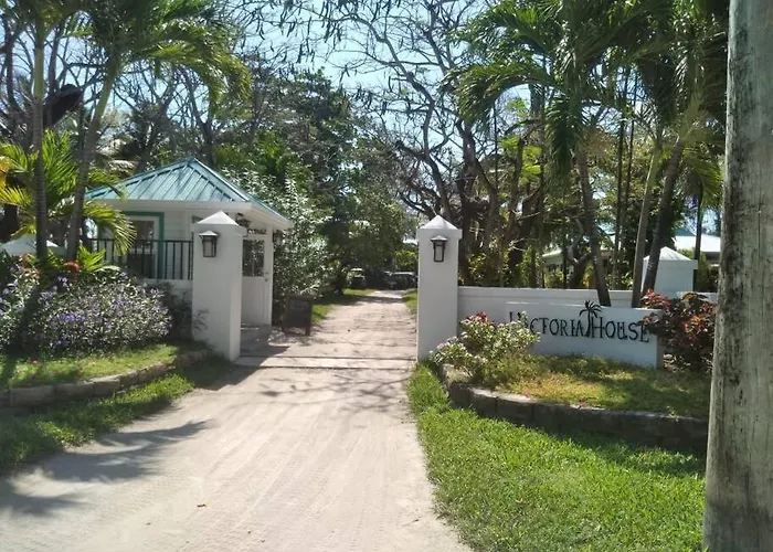 Casa Moderna Fresca And Mistico Club Boat Shuttle * San Pedro (Ambergris Caye)
