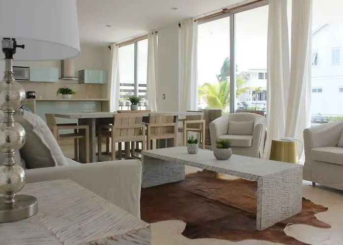 Casa Moderna Fresca And Mistico Club Boat Shuttle Holiday home San Pedro (Ambergris Caye)